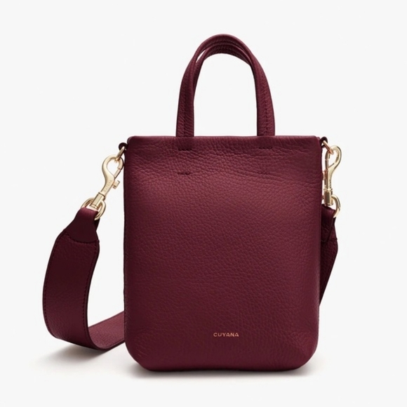 Cuyana Easy Phone Tote in Cherry - Picture 3 of 4